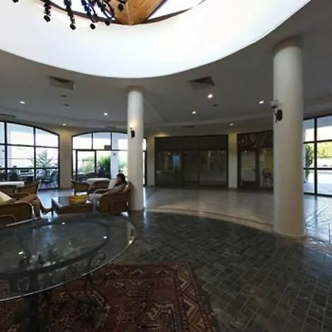 Vista Hill Hotel Κουσάντασι